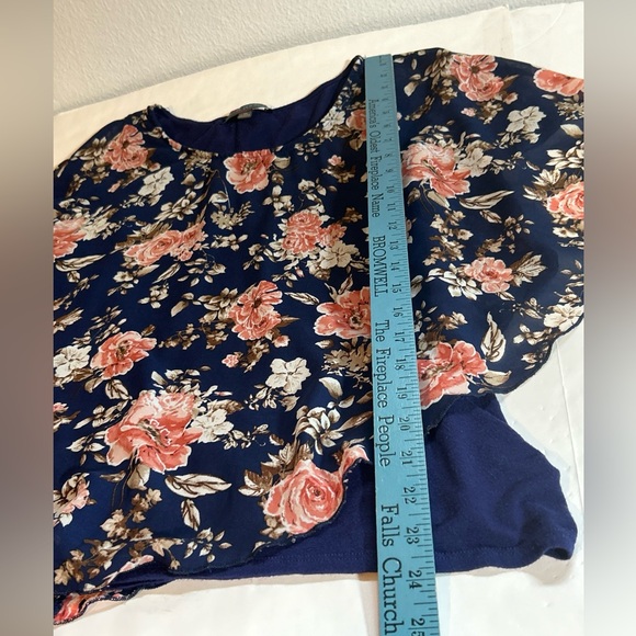 Love Delirious Maternity Blouse Navy With Floral Design Size XL - Picture 7 of 9